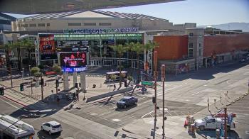 Weather camera view of Palomar Hotel.