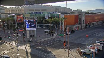 Weather camera view of Palomar Hotel.