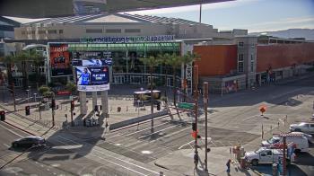 Weather camera view of Palomar Hotel.
