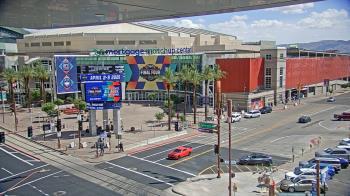 Weather camera view of Palomar Hotel.