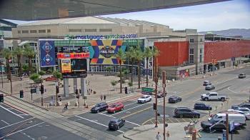 Weather camera view of Palomar Hotel.