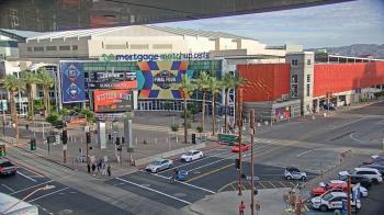 Weather camera view of Palomar Hotel.