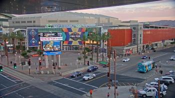 Weather camera view of Palomar Hotel.