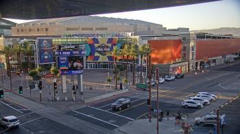 Weather camera view of Palomar Hotel.