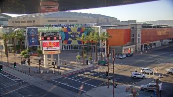 Weather camera view of Palomar Hotel.