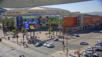 Weather camera view of Palomar Hotel.