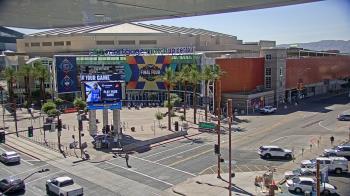 Weather camera view of Palomar Hotel.