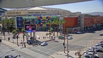 Weather camera view of Palomar Hotel.