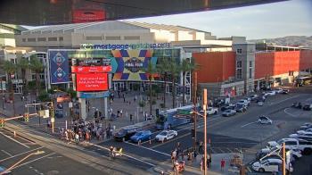 Weather camera view of Palomar Hotel.