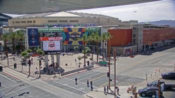 Weather camera view of Palomar Hotel.
