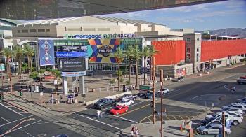 Weather camera view of Palomar Hotel.