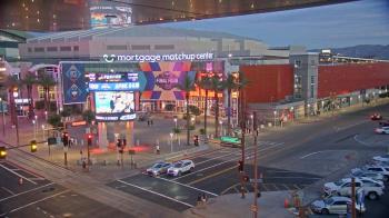 Weather camera view of Palomar Hotel.