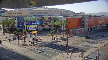 Weather camera view of Palomar Hotel.