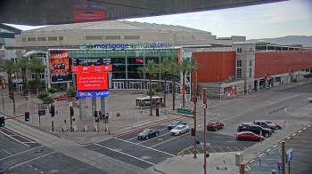 Weather camera view of Palomar Hotel.