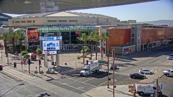 Weather camera view of Palomar Hotel.