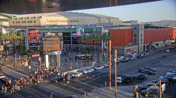 Weather camera view of Palomar Hotel.