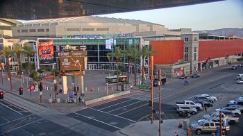 Weather camera view of Palomar Hotel.