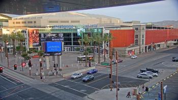 Weather camera view of Palomar Hotel.