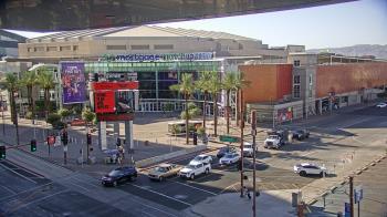 Weather camera view of Palomar Hotel.