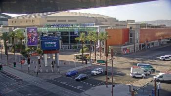 Weather camera view of Palomar Hotel.