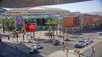 Weather camera view of Palomar Hotel.