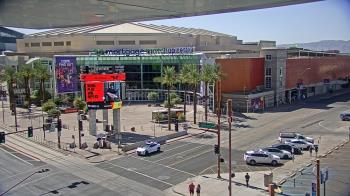 Weather camera view of Palomar Hotel.