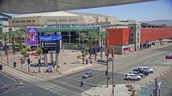 Weather camera view of Palomar Hotel.