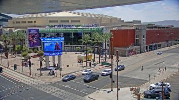 Weather camera view of Palomar Hotel.