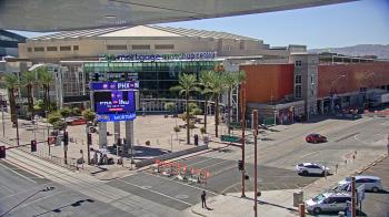 Weather camera view of Palomar Hotel.