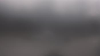 Weather camera view of Hilldale Elementary School.