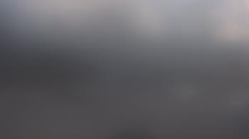 Weather camera view of Hilldale Elementary School.