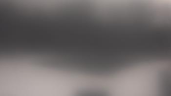 Weather camera view of Hilldale Elementary School.