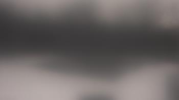 Weather camera view of Hilldale Elementary School.