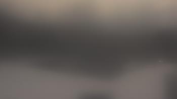 Weather camera view of Hilldale Elementary School.