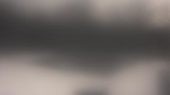 Weather camera view of Hilldale Elementary School.