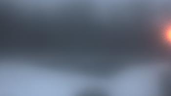 Weather camera view of Hilldale Elementary School.