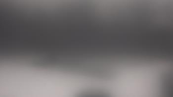 Weather camera view of Hilldale Elementary School.