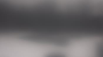 Weather camera view of Hilldale Elementary School.