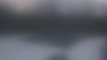 Weather camera view of Hilldale Elementary School.