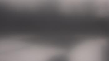 Weather camera view of Hilldale Elementary School.