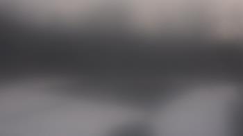 Weather camera view of Hilldale Elementary School.