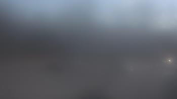 Weather camera view of Hilldale Elementary School.