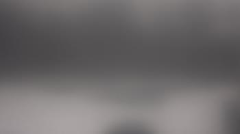 Weather camera view of Hilldale Elementary School.