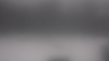 Weather camera view of Hilldale Elementary School.