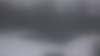 Weather camera view of Hilldale Elementary School.