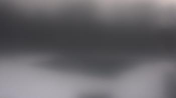 Weather camera view of Hilldale Elementary School.