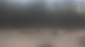 Weather camera view of Hilldale Elementary School.
