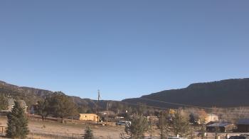 Weather camera view of Pine Strawberry Elementary School 12.