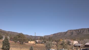 Weather camera view of Pine Strawberry Elementary School 12.