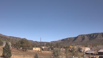 Weather camera view of Pine Strawberry Elementary School 12.
